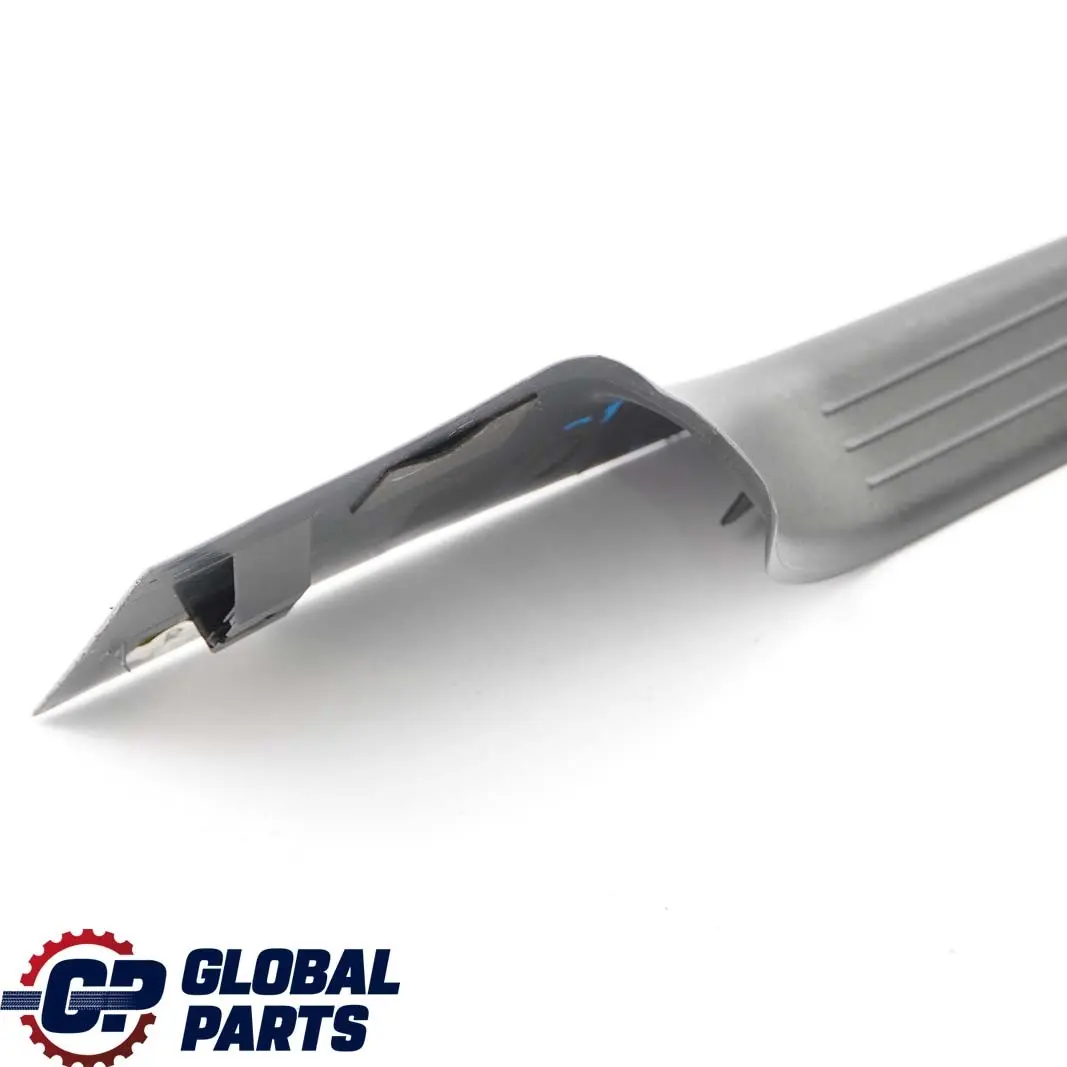  Mercedes-Benz W203 Moulures de Seuil Barre D 'em Barquement Arriere Gauche - SKU A2036861536-1 - Numéro de pièce A2036861536