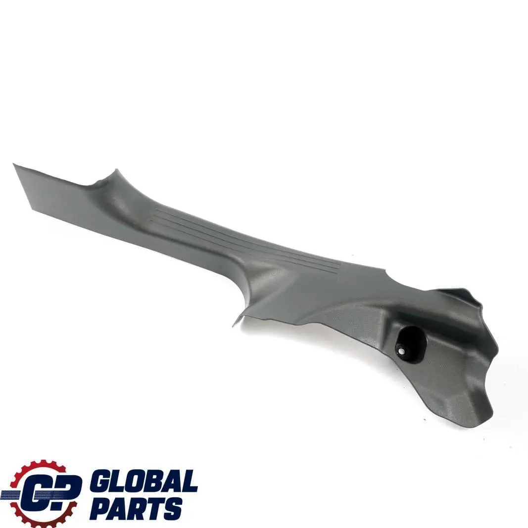 Rail Trasero Derecho Alfombra Borde Umbral Puerta Tapa A2036862436 para Mercedes W203 con número de pieza A2036863036 Mercedes W203 Rail Trasero Derecho Alfombra Borde Umbral Puerta Tapa A2036862436 - SKU A2036863036 - Número de pieza A2036863036