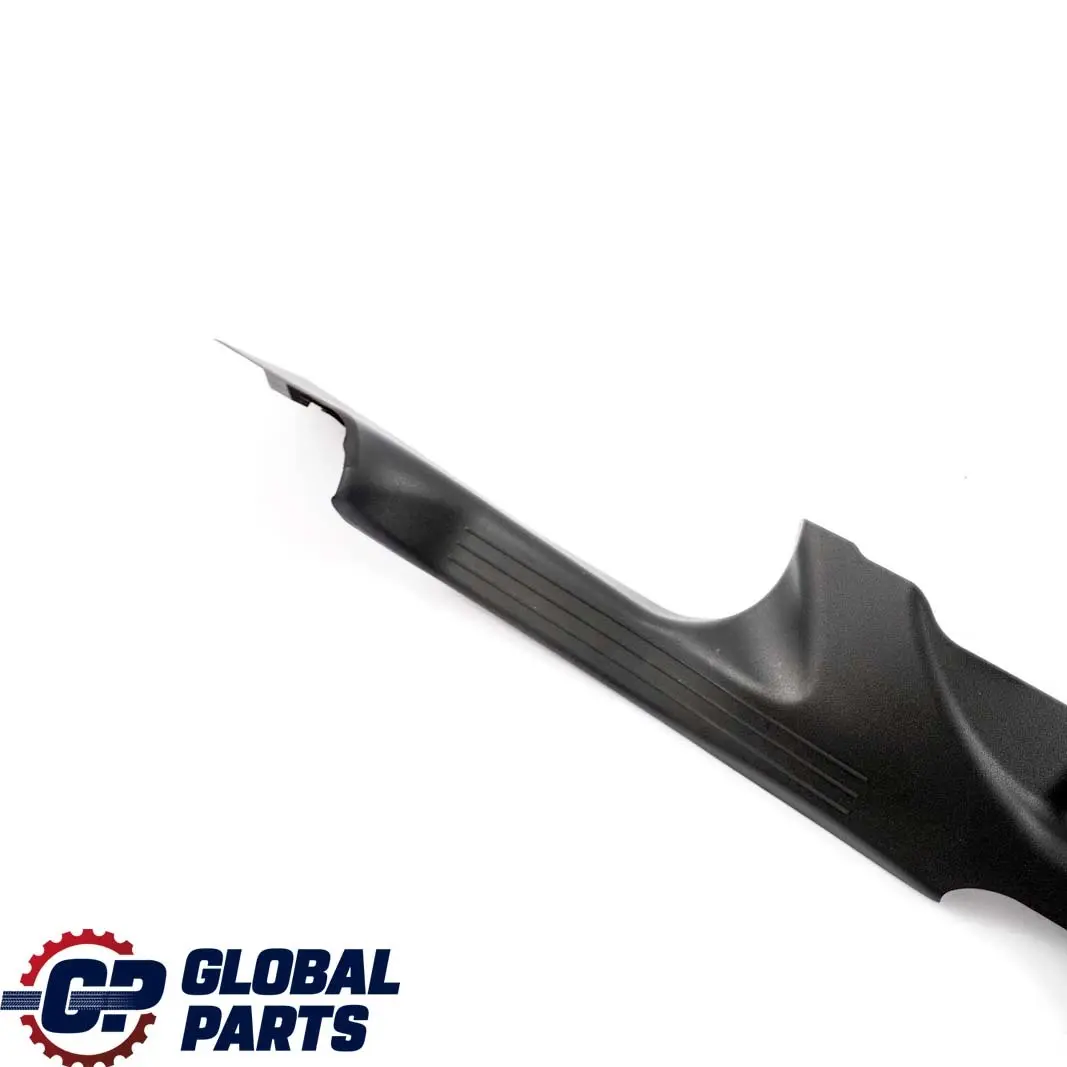 Riel Trasero Izquierdo Umbral Cubierta PuertaA2036862336 para Mercedes W203 con número de pieza A2036863136 Mercedes W203 Riel Trasero Izquierdo Umbral Cubierta PuertaA2036862336 - SKU A2036863136 - Número de pieza A2036863136