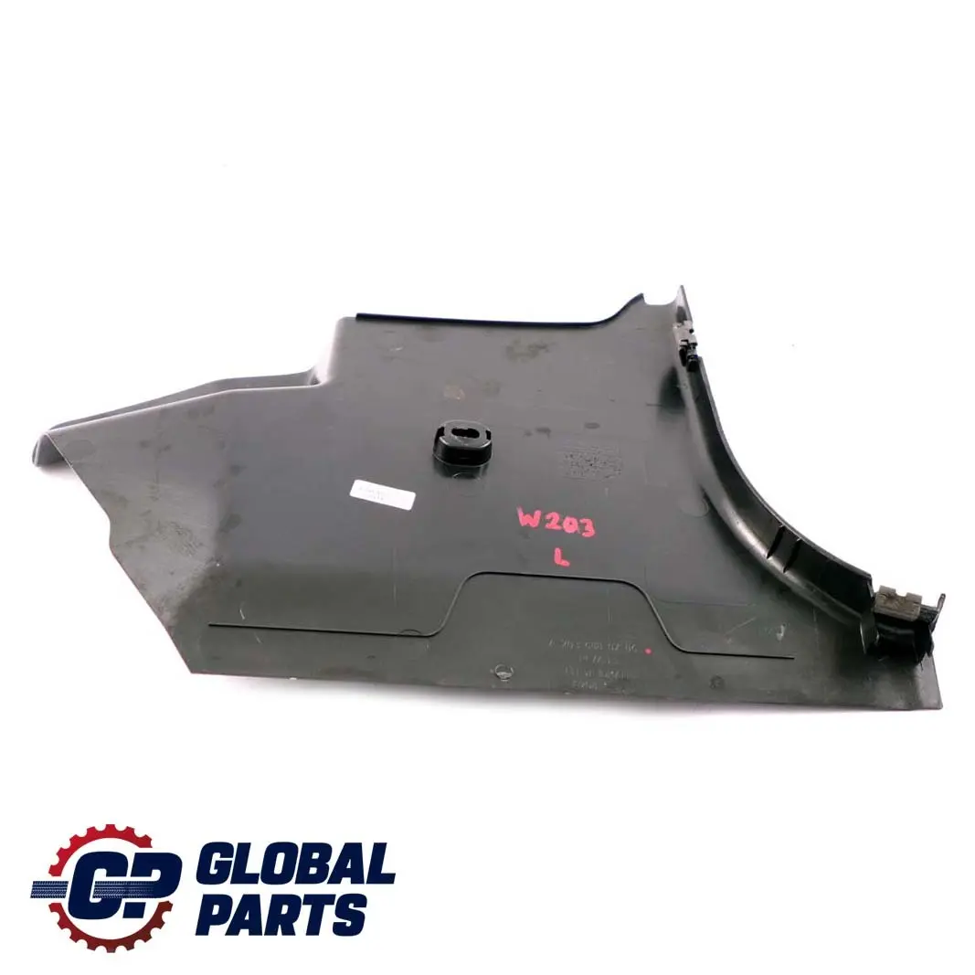 Osłona Słupka Lewa do Mercedes CL203 W203 o numerze A2036880706 Mercedes CL203 W203 Osłona Słupka Lewa - SKU A2036880706 - Numer Części A2036880706