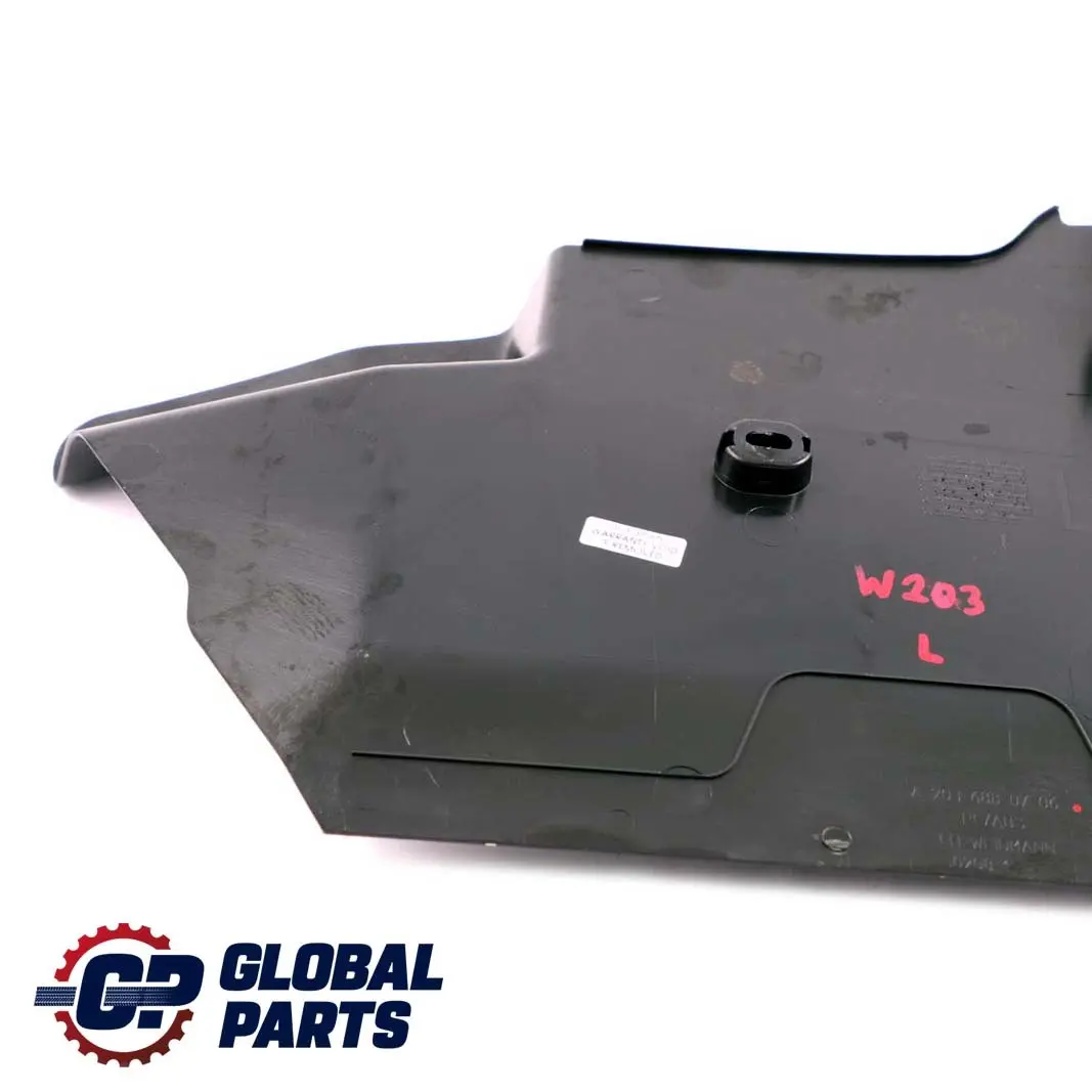 Embellecedor del panel trasero izquierdo para Mercedes C CLC CL203 W203 con número de pieza A2036880706 Mercedes C CLC CL203 W203 Embellecedor del panel trasero izquierdo - SKU A2036880706 - Número de pieza A2036880706