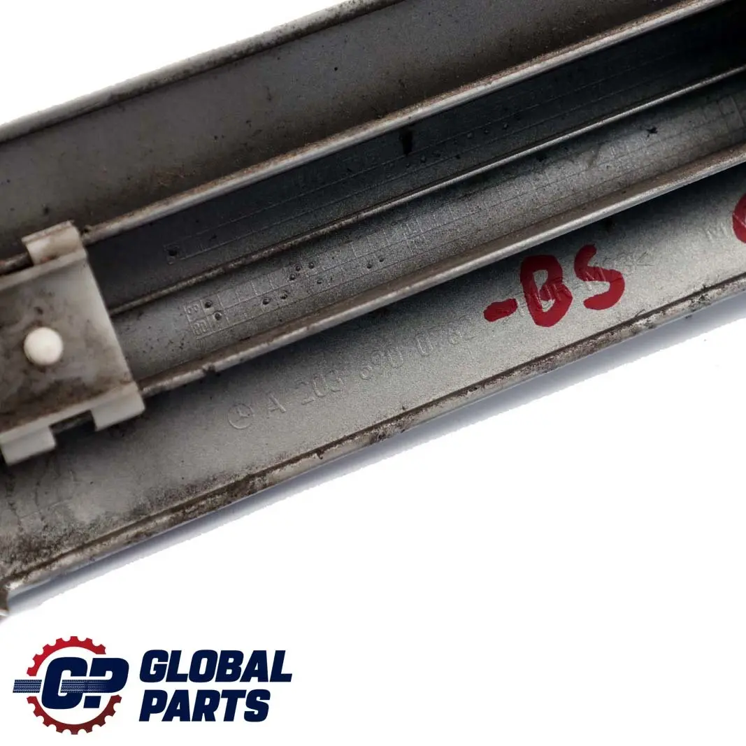 Mercedes-Benz CL203 SportCoupe Hinten Links Zierleiste Brillantsilber 744 für mit Teilenummer A2036900762 Mercedes-Benz CL203 SportCoupe Hinten Links Zierleiste Brillantsilber 744 - SKU A2036900762-BS - Teilenummer A2036900762