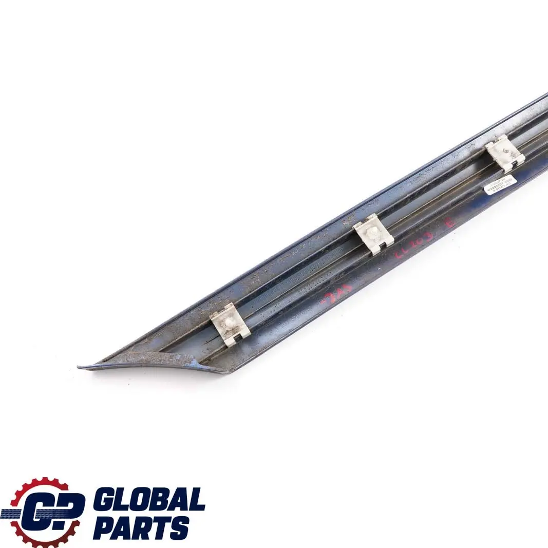 Trasera Izquierda Guardabarros Moldura Franja Jaspisblau Azul 345 para Mercedes CL203 con número de pieza A2036900762 Mercedes CL203 Trasera Izquierda Guardabarros Moldura Franja Jaspisblau Azul 345 - SKU A2036900762-JAS - Número de pieza A2036900762