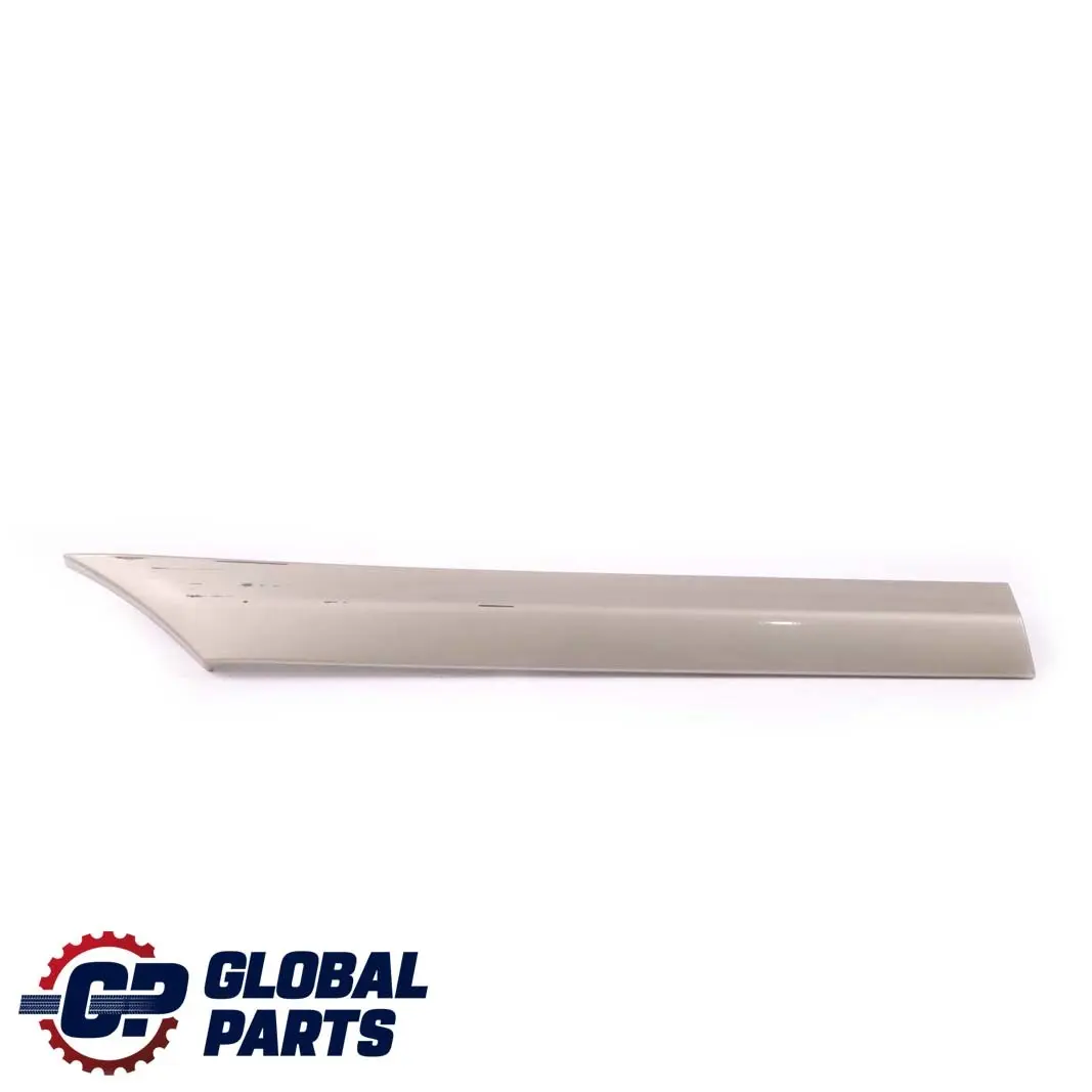 Mercedes-Benz CLC CL203 Moldura Trasera Derecha Trim Cubanite Silver para con número de pieza A2036900862 Mercedes-Benz CLC CL203 Moldura Trasera Derecha Trim Cubanite Silver - SKU A2036900862-CS - Número de pieza A2036900862