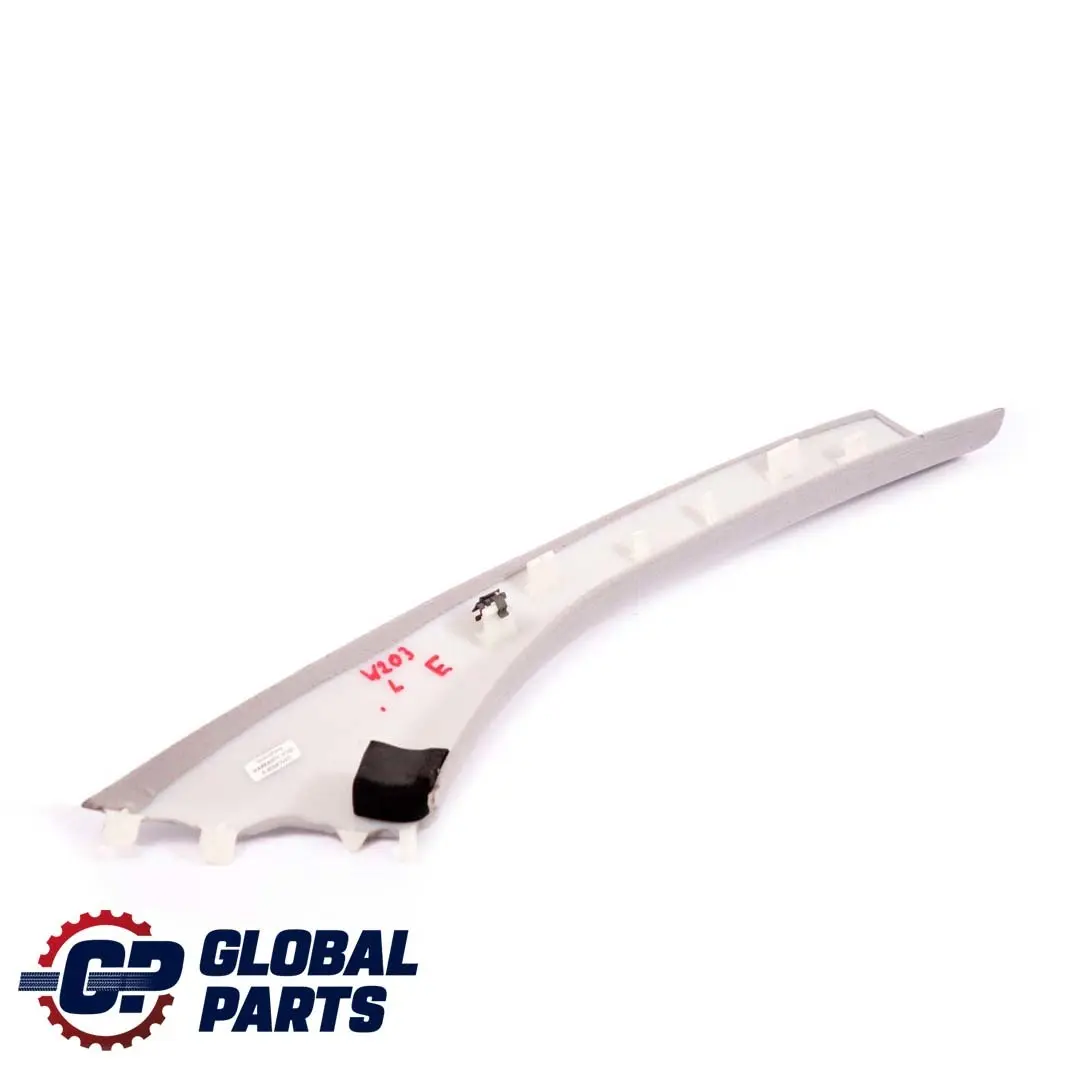 Columna A-Pilar Recubrimiento Panel Izquierdo para Mercedes W203 con número de pieza A2036900925 Mercedes W203 Columna A-Pilar Recubrimiento Panel Izquierdo - SKU A2036900925 - Número de pieza A2036900925