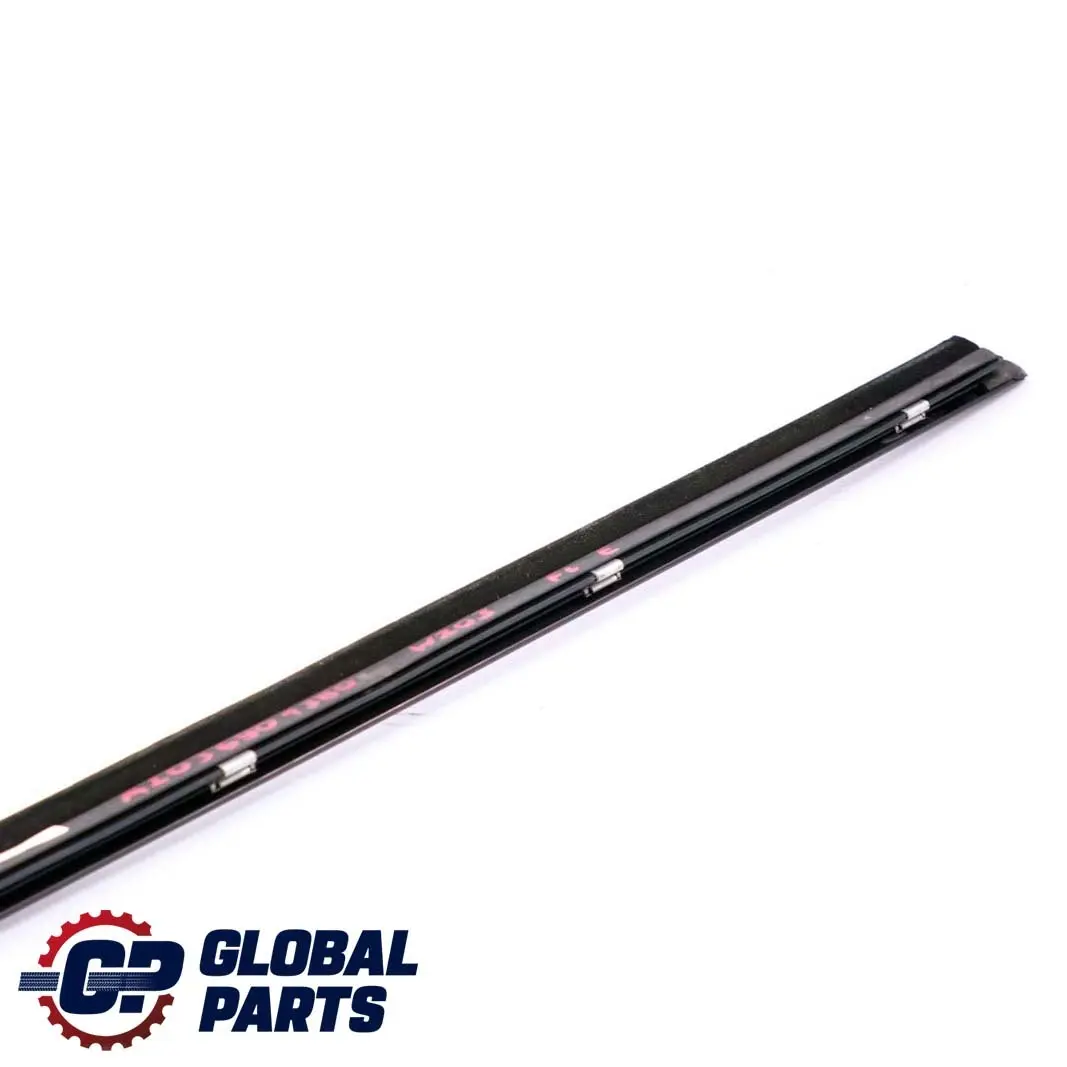  Mercedes-Benz C W203 Vorne Links Fenster Garnieren Zierleiste - SKU A2036901380 - Teilenummer A2036901380