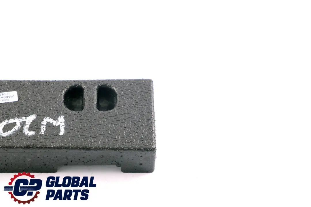 Classe CLC CL203 W203 Copertura Scatola Dei Fusibili Coda per Mercedes C con numero di parte A2036901430 Mercedes C Classe CLC CL203 W203 Copertura Scatola Dei Fusibili Coda - SKU A2036901430 - Numero di parte A2036901430