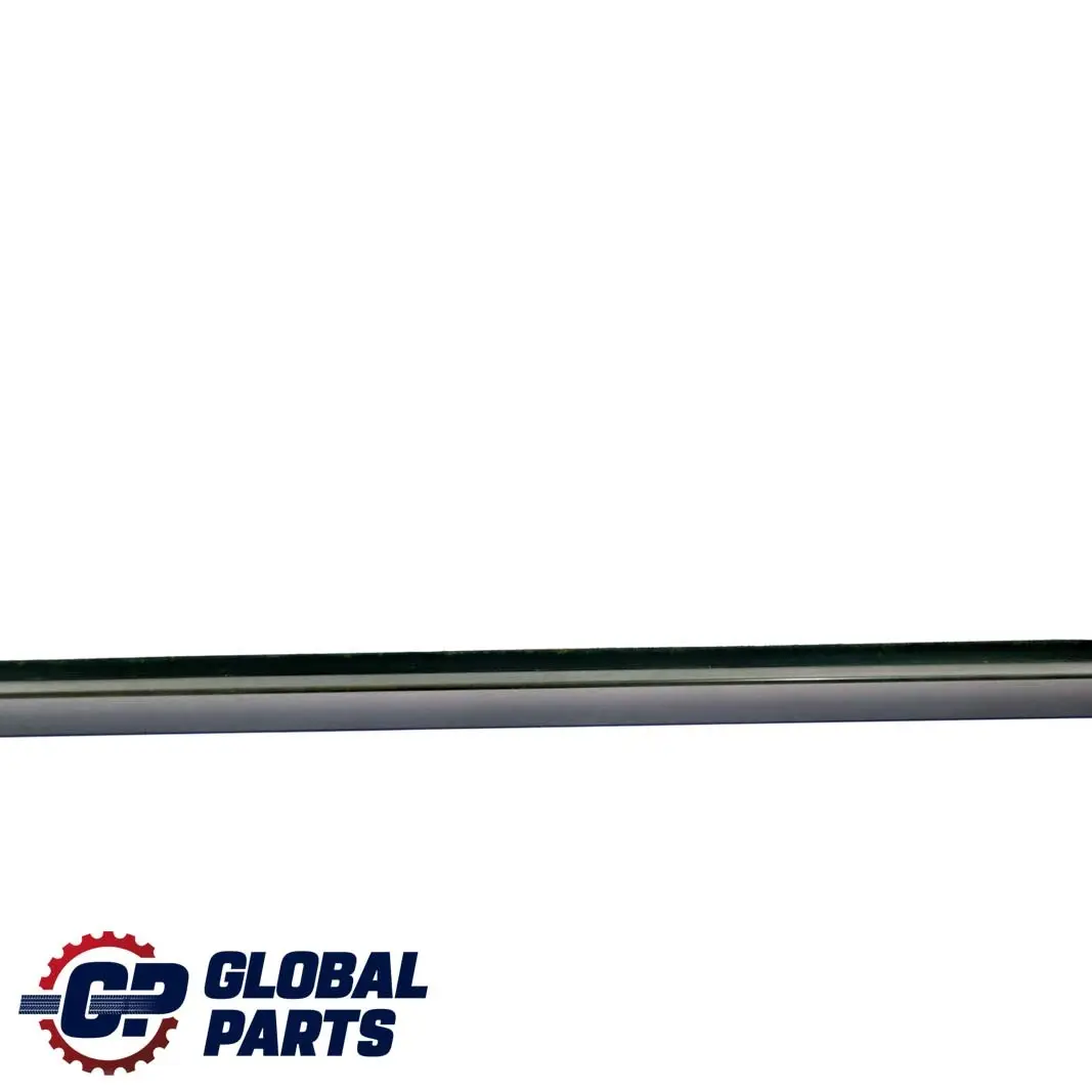 Mercedes-Benz C W203 Delantero Derecho Ventana Moldura Tira para con número de pieza A2036901480 Mercedes-Benz C W203 Delantero Derecho Ventana Moldura Tira - SKU A2036901480 - Número de pieza A2036901480