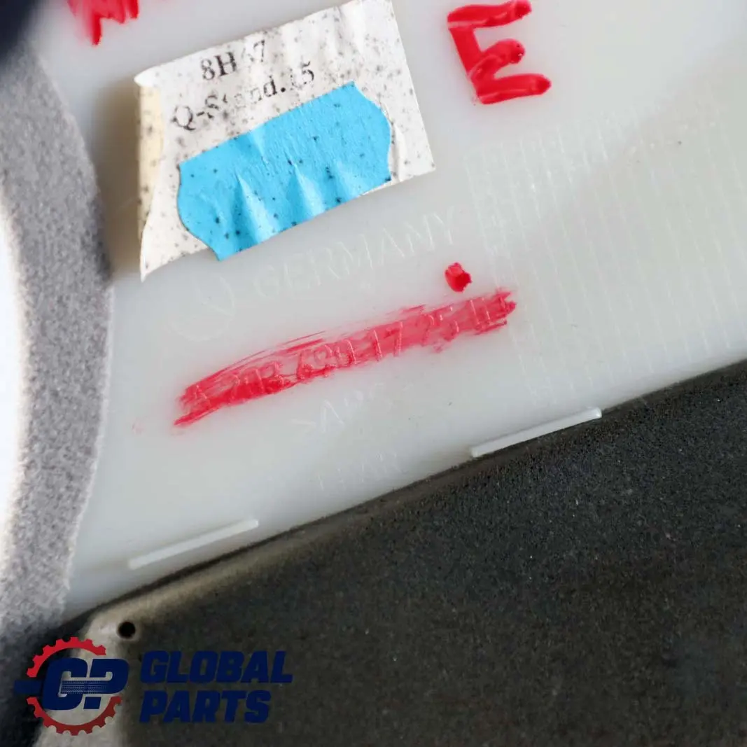 Benz Classe C W203 Apertura C Pilastro SX Grigio per Mercedes con numero di parte A2036901725 Mercedes Benz Classe C W203 Apertura C Pilastro SX Grigio - SKU A2036901725 - Numero di parte A2036901725