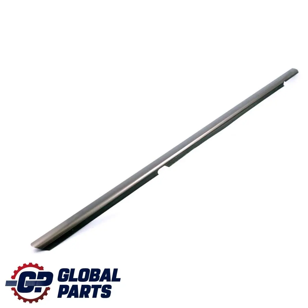 Mercedes-Benz C W203 Hinten Links Fenster Garnieren Zierleiste für mit Teilenummer A2036901780 Mercedes-Benz C W203 Hinten Links Fenster Garnieren Zierleiste - SKU A2036901780 - Teilenummer A2036901780