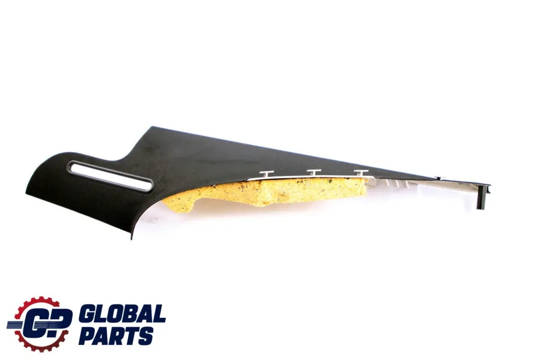 Embellecedor Pilar C Lado Derecho Tapa O/S para Mercedes CL203 con número de pieza A2036902425 Mercedes CL203 Embellecedor Pilar C Lado Derecho Tapa O/S - SKU A2036902425 - Número de pieza A2036902425