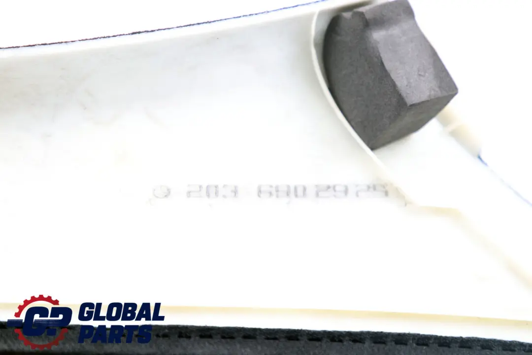 Tapa Delantera Izquierda Pilar A Superior para Mercedes CLC-Class CL203 con número de pieza A2036902925 Mercedes CLC-Class CL203 Tapa Delantera Izquierda Pilar A Superior - SKU A2036902925 - Número de pieza A2036902925