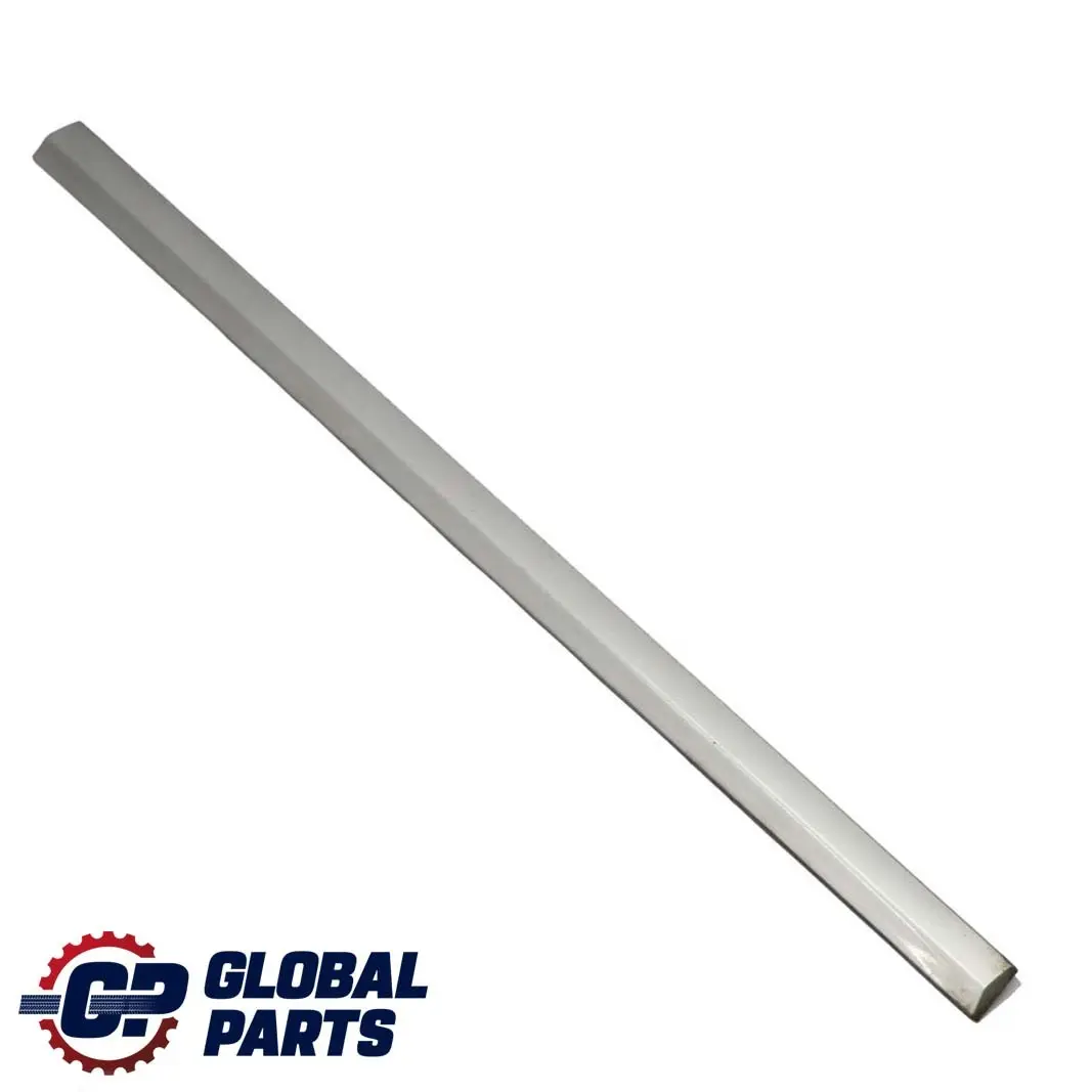 Mercedes-Benz CL203 SportCoupe Tür Vorne Links Zierleiste Brillantsilber 744 für mit Teilenummer A2036902982 Mercedes-Benz CL203 SportCoupe Tür Vorne Links Zierleiste Brillantsilber 744 - SKU A2036902982-BS - Teilenummer A2036902982