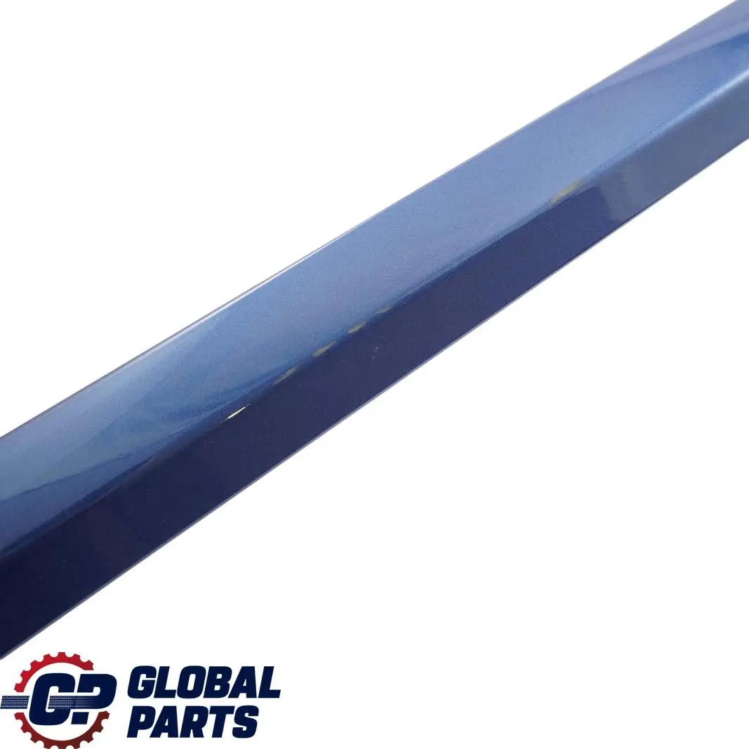 Mercedes-Benz CL203 Front Left Door Trim Molding Strip Jaspisblau Blue 345 para con número de pieza A2036902982 Mercedes-Benz CL203 Front Left Door Trim Molding Strip Jaspisblau Blue 345 - SKU A2036902982-JAS - Número de pieza A2036902982