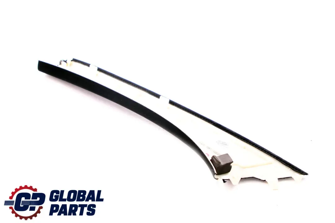 Couvre-Joint Avant Droit O/S Pilier A Supérieur pour Mercedes CL203 à propos du numéro de pièce A2036903025 Mercedes CL203 Couvre-Joint Avant Droit O/S Pilier A Supérieur - SKU A2036903025 - Numéro de pièce A2036903025