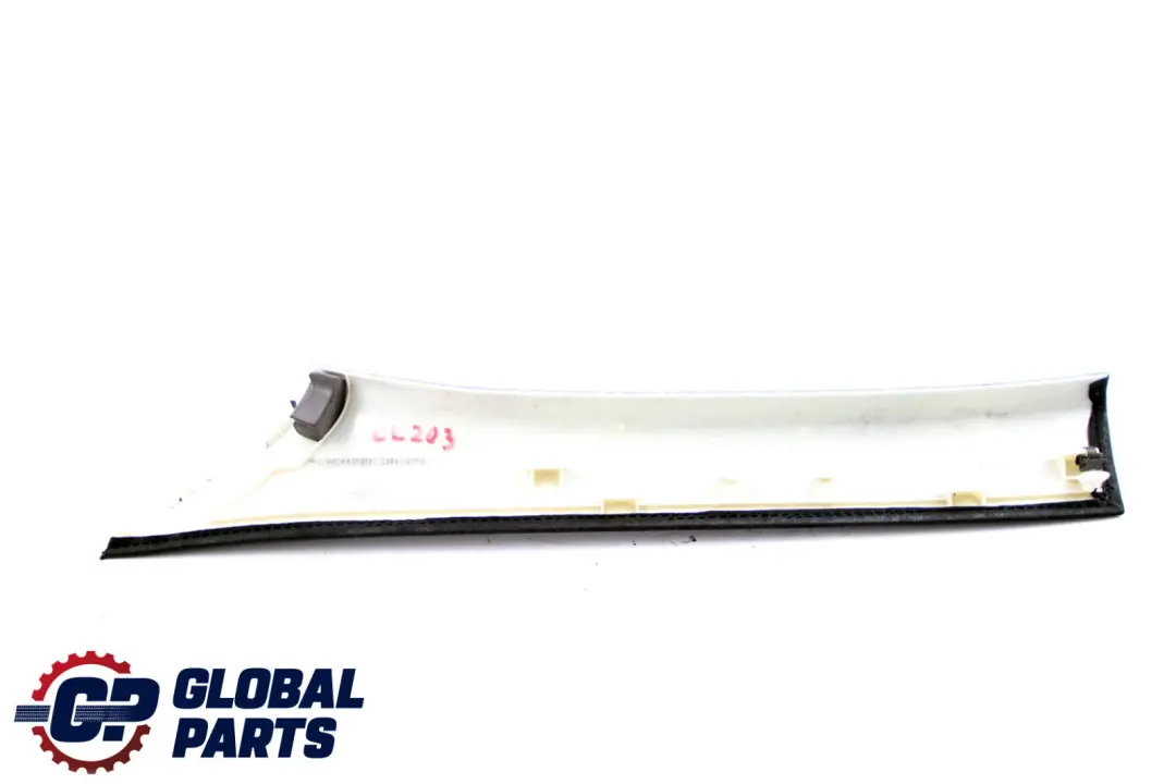 Rivestimento Anteriore Destro Superiore Del Montante per Mercedes CL203 con numero di parte A2036903025 Mercedes CL203 Rivestimento Anteriore Destro Superiore Del Montante - SKU A2036903025 - Numero di parte A2036903025