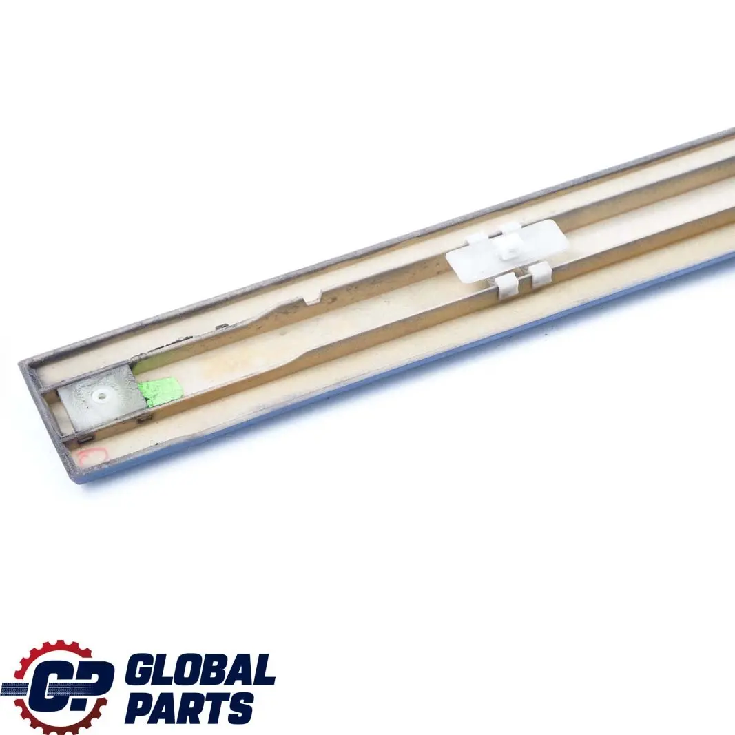 Mercedes-Benz C W203 Tür Hinten Rechts Zierleiste Jaspisblau Blau Metallic für mit Teilenummer A2036903062 Mercedes-Benz C W203 Tür Hinten Rechts Zierleiste Jaspisblau Blau Metallic - SKU A2036903062-JAS - Teilenummer A2036903062