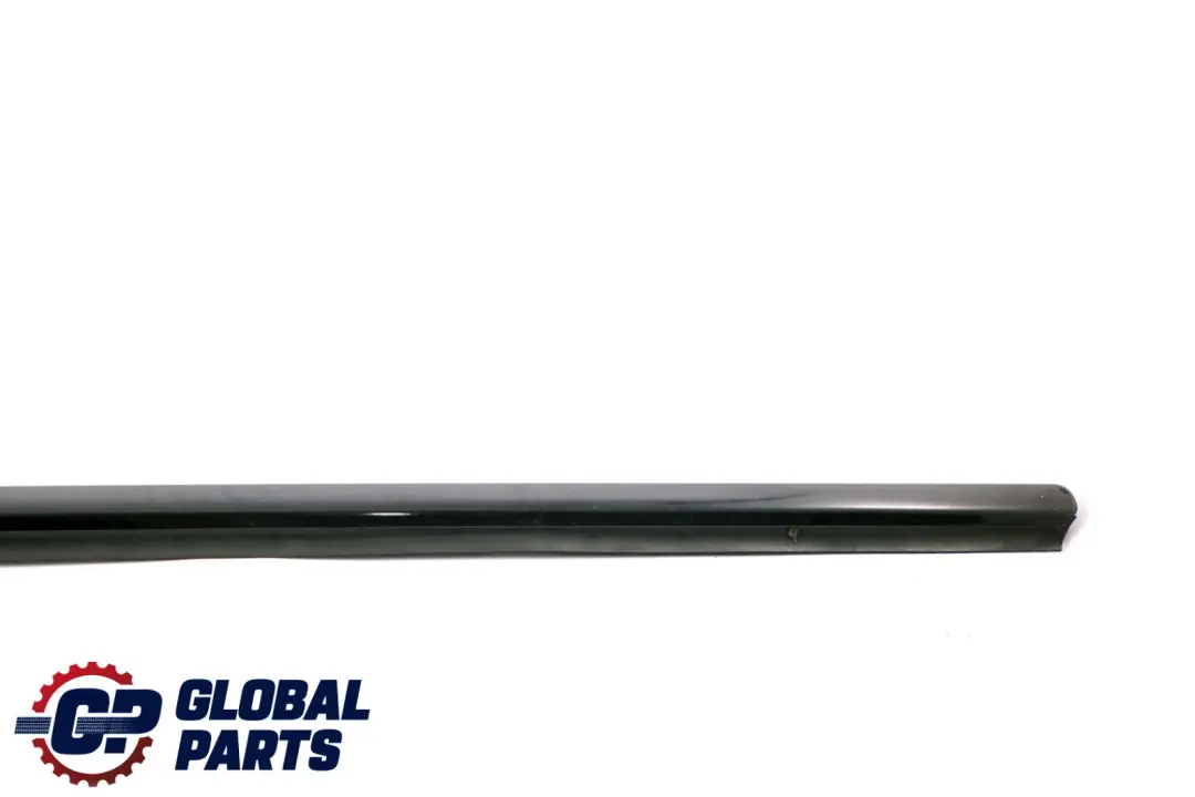 Frente Izquierda N / Puerta Ventana Guarnicion Moldura para Mercedes CLC-Class CL203 con número de pieza A2036903180 Mercedes CLC-Class CL203 Frente Izquierda N / Puerta Ventana Guarnicion Moldura - SKU A2036903180 - Número de pieza A2036903180