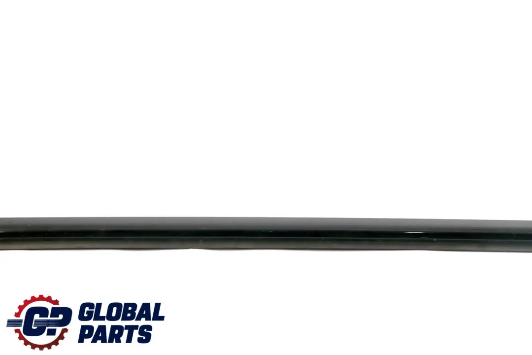 Delantero Derecho Puerta Ventana Guarnicion Moldura para Mercedes CLC-Class CL203 con número de pieza A2036903280 Mercedes CLC-Class CL203 Delantero Derecho Puerta Ventana Guarnicion Moldura - SKU A2036903280 - Número de pieza A2036903280