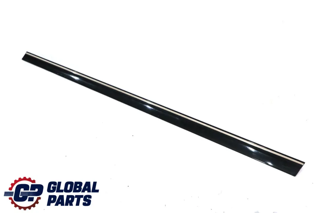 Mercedes CL203 Striscia di rivestimento anteriore sinistra Nero Ossidiana 197U - SKU A2036903582-OB - Numero di parte A2036903582