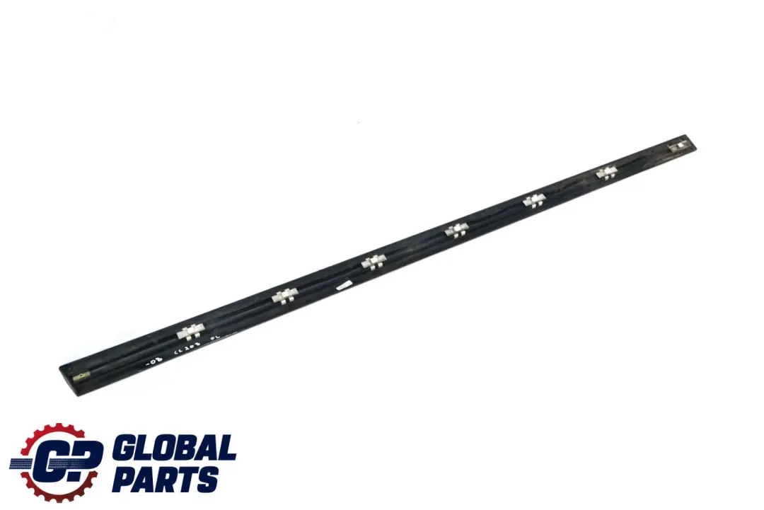 Mercedes CL203 Striscia di rivestimento anteriore sinistra Nero Ossidiana 197U - SKU A2036903582-OB - Numero di parte A2036903582