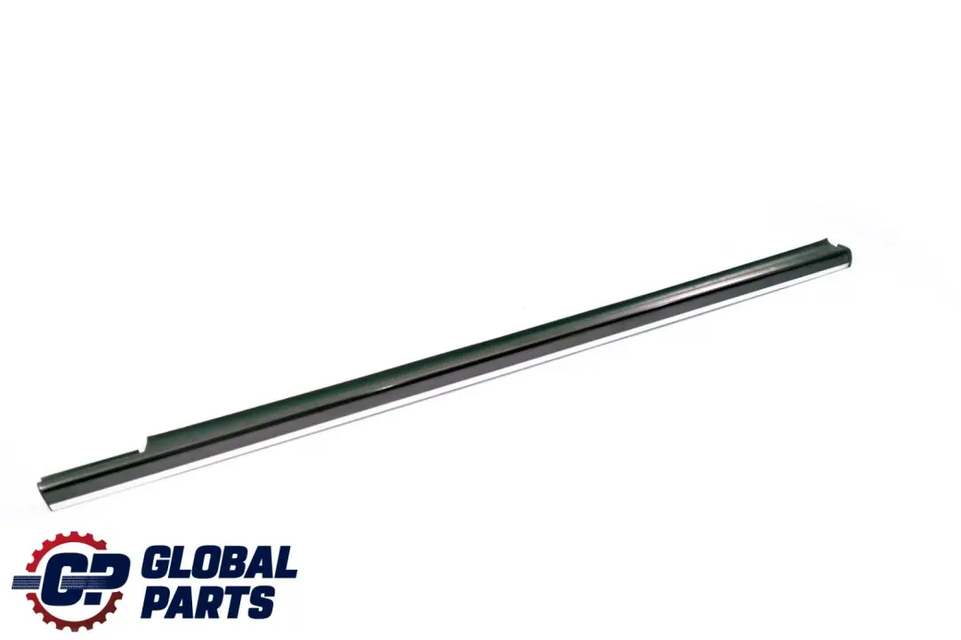 Bande d'étanchéité de porte avant droite pour Mercedes C W203 à propos du numéro de pièce A2036903680 Mercedes C W203 Bande d'étanchéité de porte avant droite - SKU A2036903680 - Numéro de pièce A2036903680