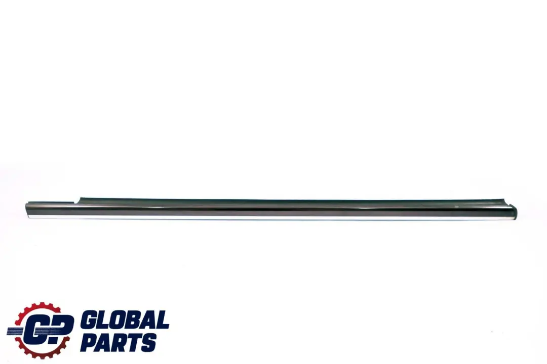 Bande d'étanchéité de porte avant droite pour Mercedes C W203 à propos du numéro de pièce A2036903680 Mercedes C W203 Bande d'étanchéité de porte avant droite - SKU A2036903680 - Numéro de pièce A2036903680