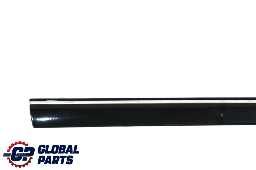 Mercedes CLC CL203 Striscia di rivestimento anteriore destro Nero ossidiana 197U - SKU A2036903682-OB - Numero di parte A2036903682