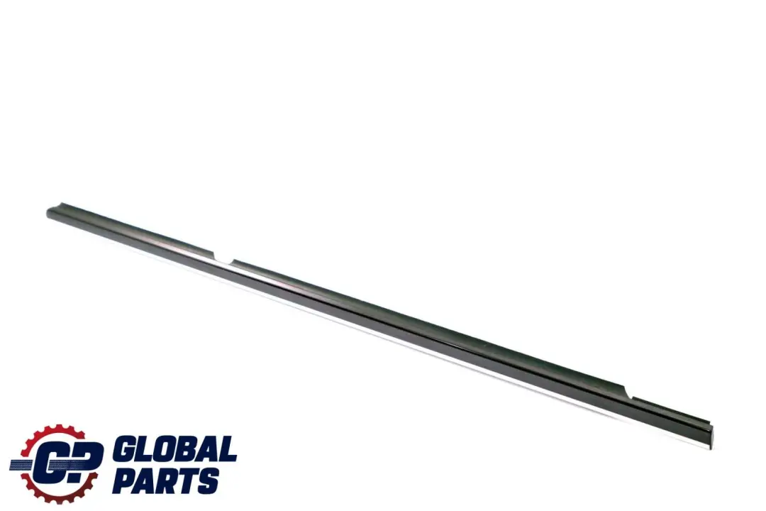 Mercedes W203 Striscia rivestimento della porta posteriore destra - SKU A2036903880 - Numero di parte A2036903880
