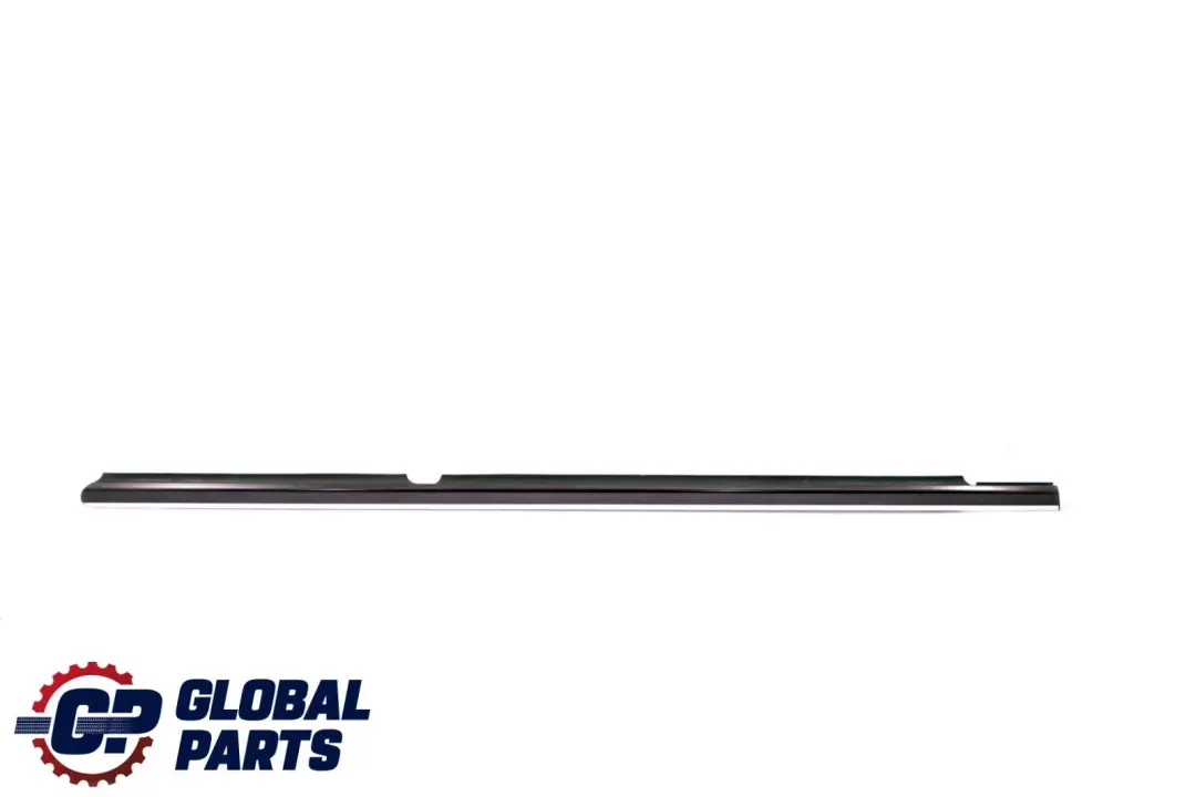 Mercedes-Benz Clase C W203 Burlete De puerta trasera derecha para con número de pieza A2036903880 Mercedes-Benz Clase C W203 Burlete De puerta trasera derecha - SKU A2036903880 - Número de pieza A2036903880