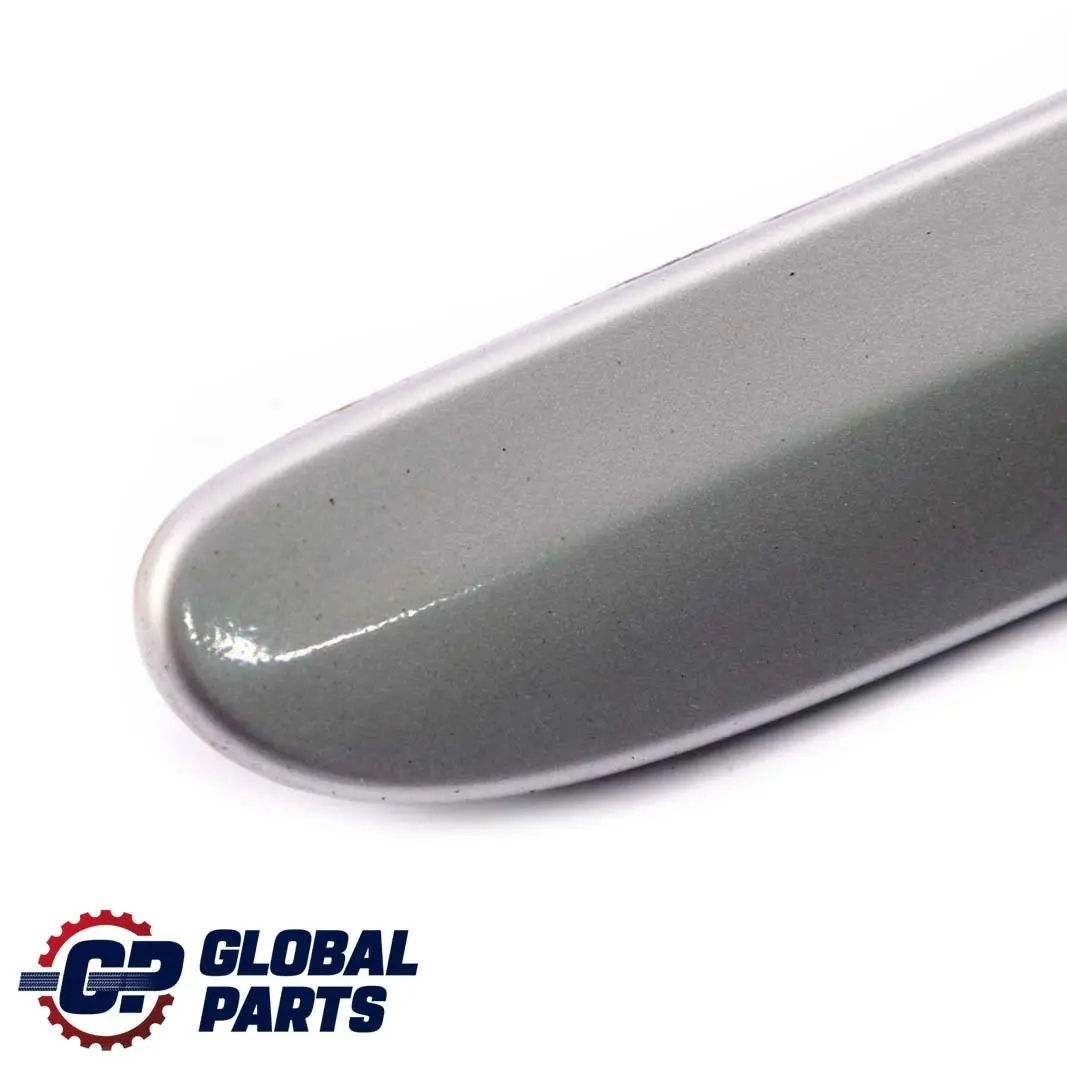 Mercedes-Benz CL203 Front Left Fender Trim Molding Strip Brilliant Silver para con número de pieza A2036904162 Mercedes-Benz CL203 Front Left Fender Trim Molding Strip Brilliant Silver - SKU A2036904162-BS - Número de pieza A2036904162
