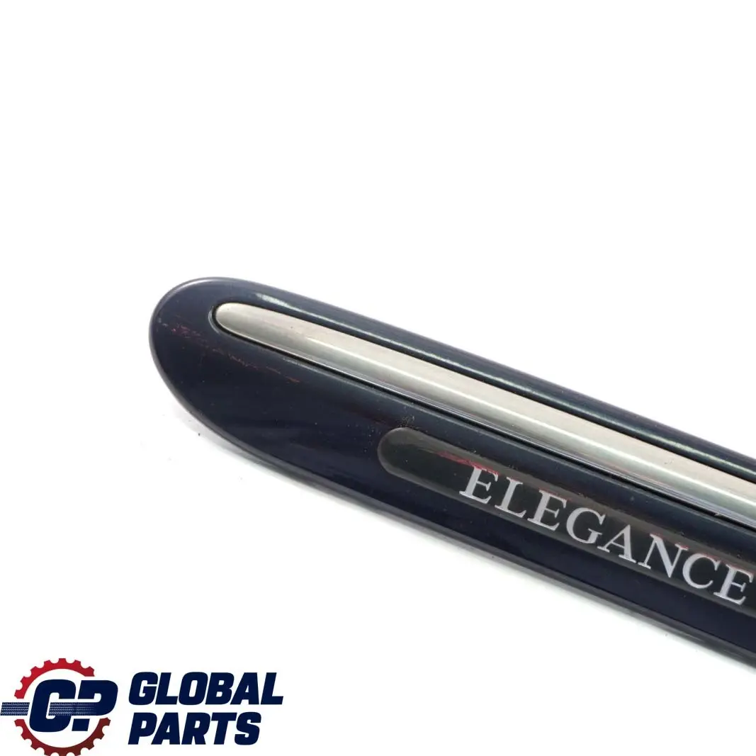 Delantero Izquierdo Guardabarros Moldura Tira Tanzanite Azul 359 para Mercedes C W203 con número de pieza A2036904762 Mercedes C W203 Delantero Izquierdo Guardabarros Moldura Tira Tanzanite Azul 359 - SKU A2036904762-TB - Número de pieza A2036904762