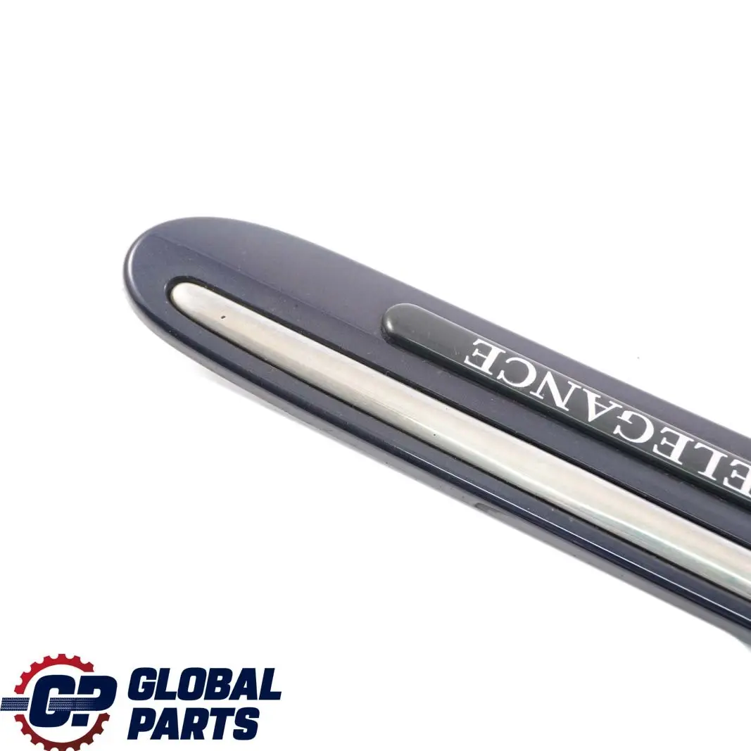 Mercedes-Benz W203 Anteriore Parafango Destro Modanatura Tanzanite Blu 359 per con numero di parte A2036904862 Mercedes-Benz W203 Anteriore Parafango Destro Modanatura Tanzanite Blu 359 - SKU A2036904862-TB - Numero di parte A2036904862