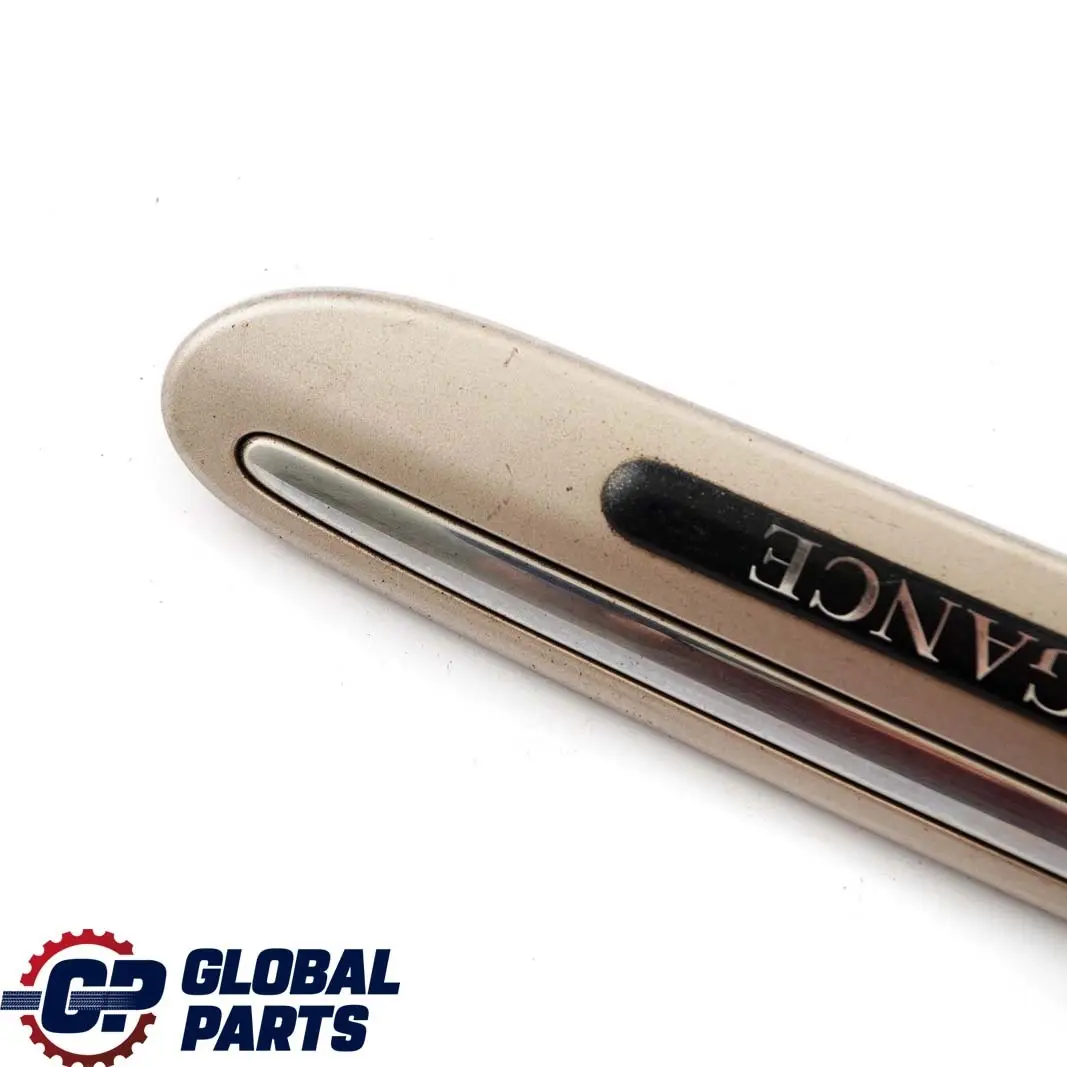 Guardabarros Delantero Derecho Liston Moldura Travertino Beige 693 para Mercedes W203 con número de pieza A2036904862 Mercedes W203 Guardabarros Delantero Derecho Liston Moldura Travertino Beige 693 - SKU A2036904862-TRB - Número de pieza A2036904862