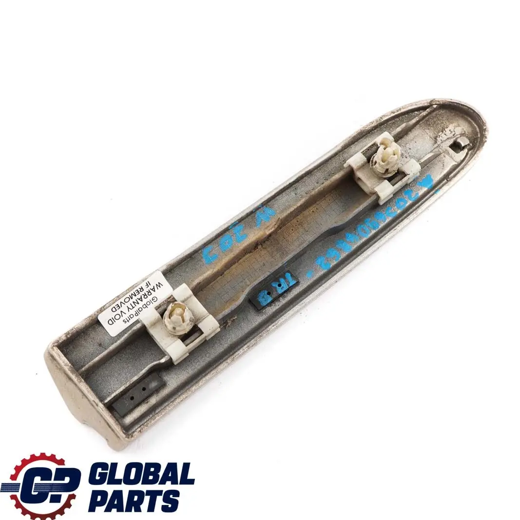 Guardabarros Delantero Derecho Liston Moldura Travertino Beige 693 para Mercedes W203 con número de pieza A2036904862 Mercedes W203 Guardabarros Delantero Derecho Liston Moldura Travertino Beige 693 - SKU A2036904862-TRB - Número de pieza A2036904862