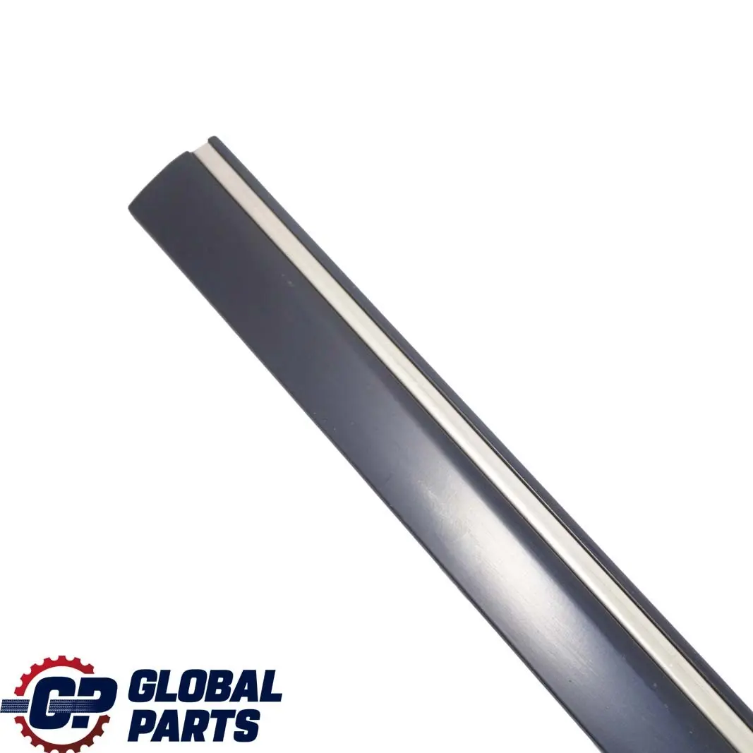 Tira De moldura De puerta delantera derecha Tanzanite Blue - 359 para Mercedes C W203 con número de pieza A2036905062 Mercedes C W203 Tira De moldura De puerta delantera derecha Tanzanite Blue - 359 - SKU A2036905062-TB - Número de pieza A2036905062