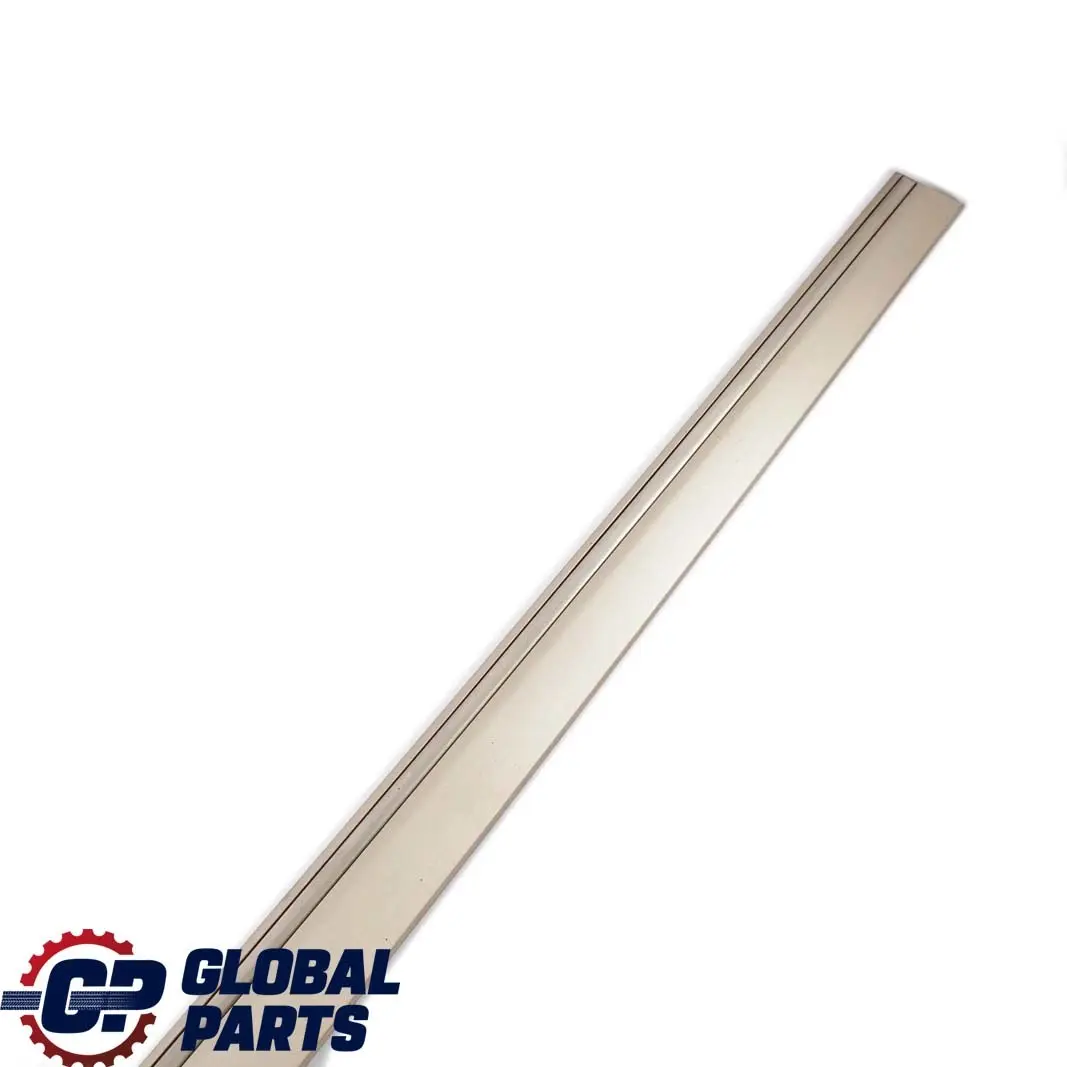 Banda De moldura De puerta delantera derecha Travertine Beige 693 para Mercedes W203 con número de pieza A2036905062 Mercedes W203 Banda De moldura De puerta delantera derecha Travertine Beige 693 - SKU A2036905062-TRB - Número de pieza A2036905062