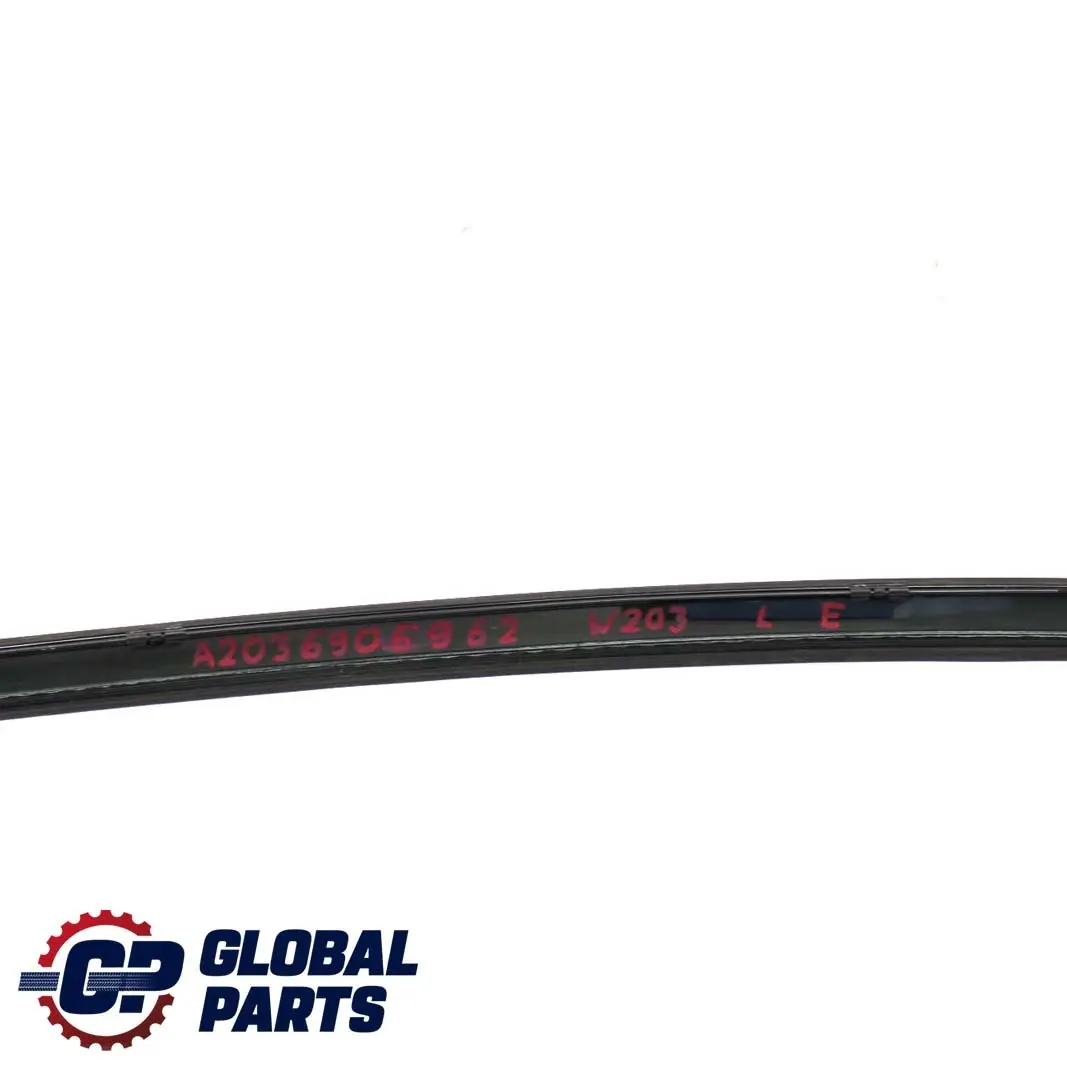 Mercedes C W203 Moldura Deflector De Agua Izquierda Rail De Techo - SKU A2036906962 - Número de pieza A2036906962