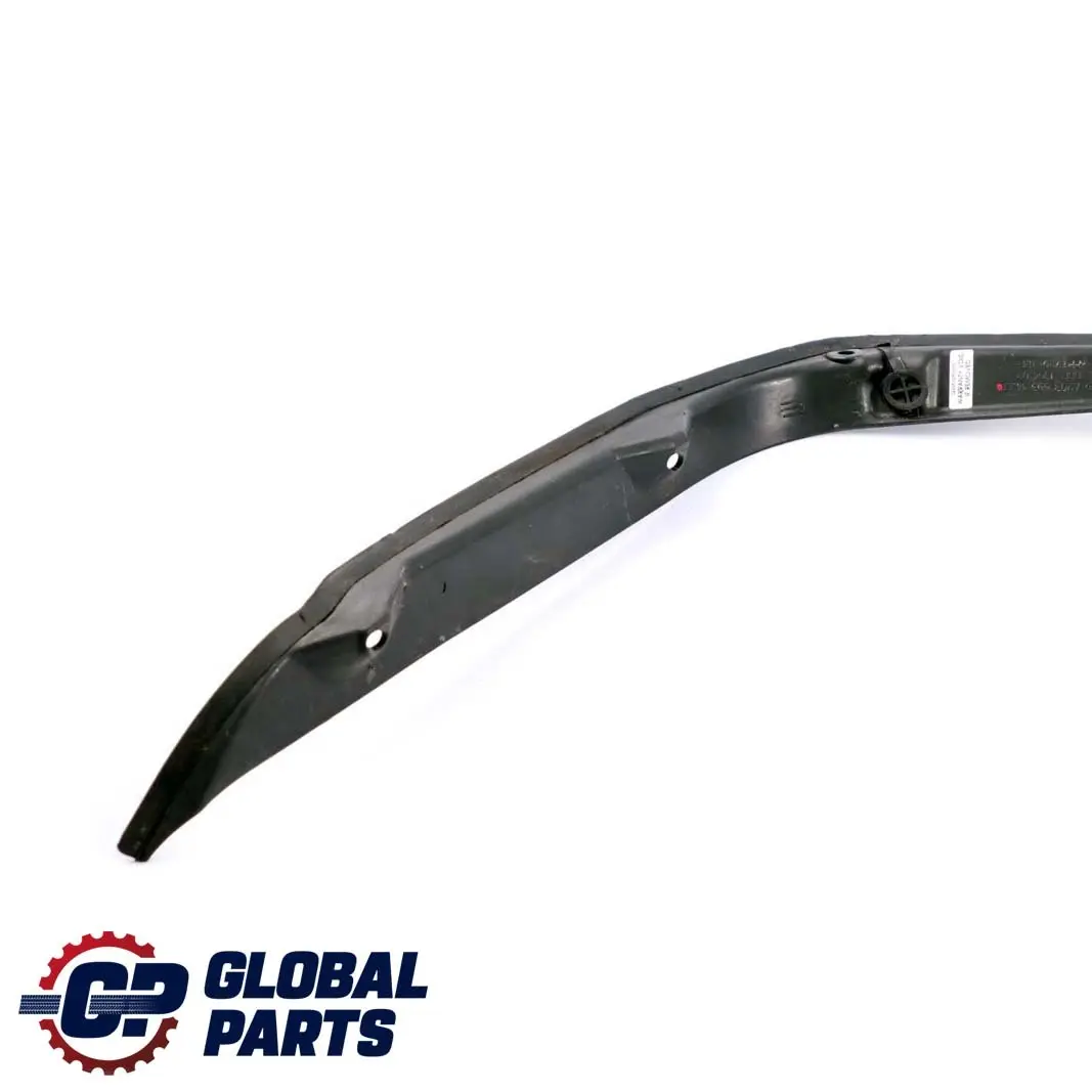 Mercedes-Benz W203 Hayon Arriere Droite Capot pour à propos du numéro de pièce A2036931433 Mercedes-Benz W203 Hayon Arriere Droite Capot - SKU A2036931433 - Numéro de pièce A2036931433