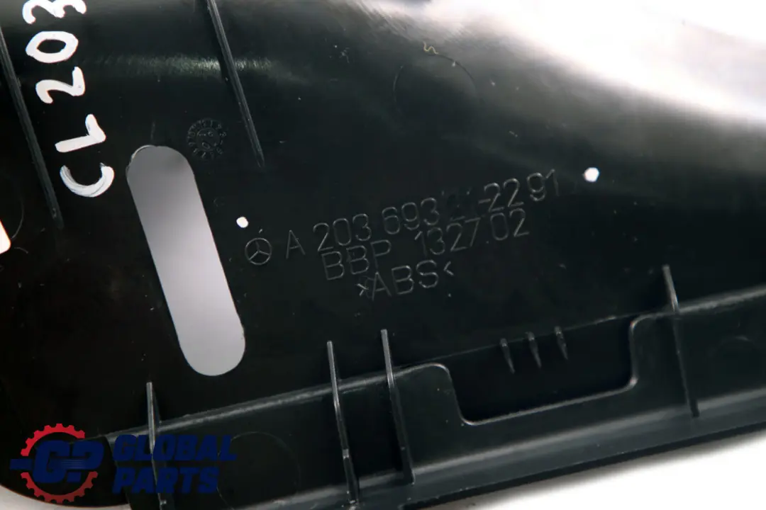 Classe CLC CL203 Posteriore Copertura Bagagliaio Destra Laterale per Mercedes con numero di parte A2036932291 Mercedes Classe CLC CL203 Posteriore Copertura Bagagliaio Destra Laterale - SKU A2036932291 - Numero di parte A2036932291