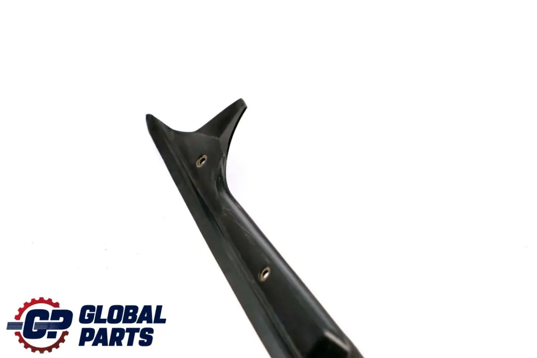 Clase C W203 Porton trasero izquierdo Tapa embellecedora para Mercedes con número de pieza A2036932333 Mercedes Clase C W203 Porton trasero izquierdo Tapa embellecedora - SKU A2036932333 - Número de pieza A2036932333