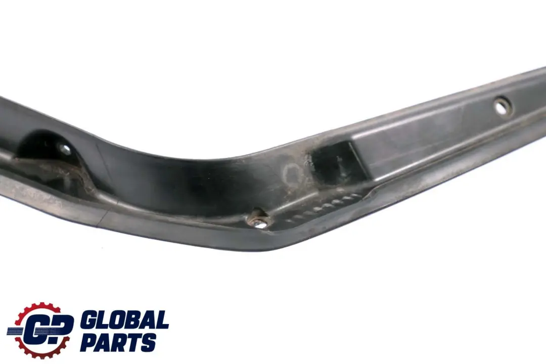 Mercedes W203 Maletero Porton Trasero Derecho Tapa Embellecedor - SKU A2036932433 - Número de pieza A2036932433