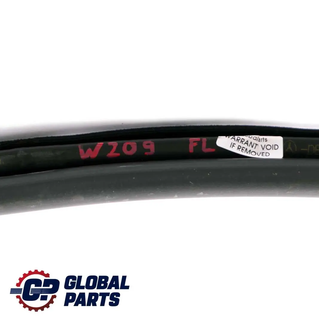 Joint d'étanchéité de porte avant gauche pour Mercedes CLK W209 à propos du numéro de pièce A2036971151 Mercedes CLK W209 Joint d'étanchéité de porte avant gauche - SKU A2036971151 - Numéro de pièce A2036971151