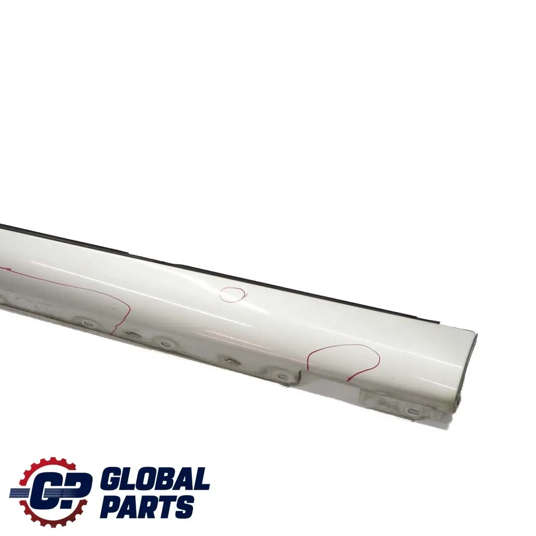  Mercedes-Benz C W203 Schwellerleiste Blende Schweller Links Brilliant Silber - SKU A2036980154-BS - Teilenummer A2036980154