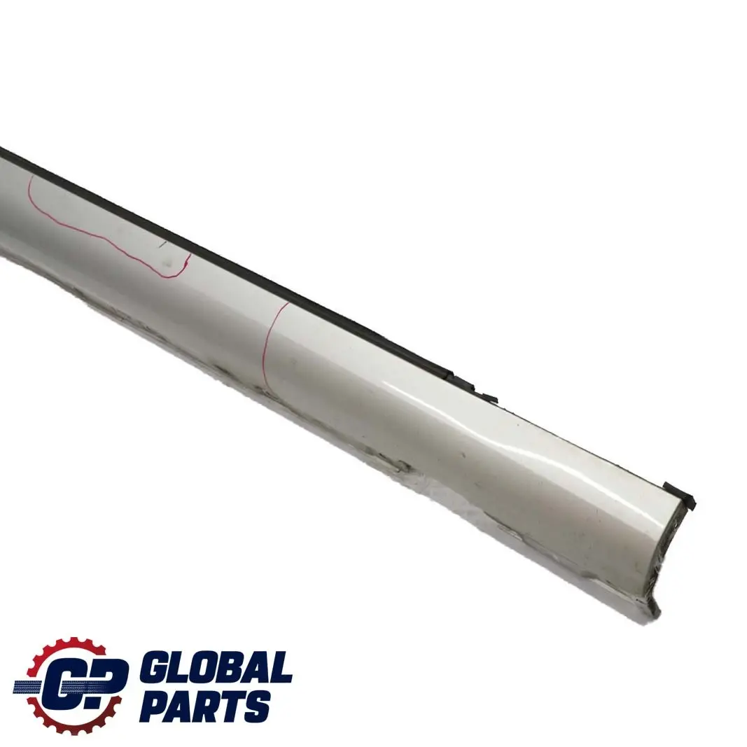 Mercedes W203 Embellecedor Umbral Puerta Derecha Plateado Brillante 744 - SKU A2036980254-BS - Número de pieza A2036980254