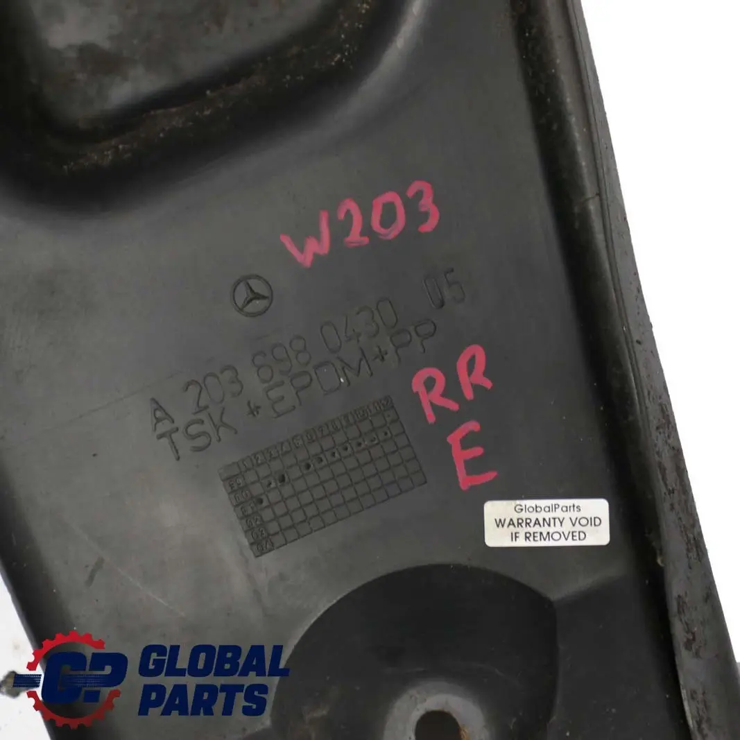 posteriore destra O/S Rivestimento arco passaruota per Mercedes W203 con numero di parte A2036980430 Mercedes W203 posteriore destra O/S Rivestimento arco passaruota - SKU A2036980430 - Numero di parte A2036980430