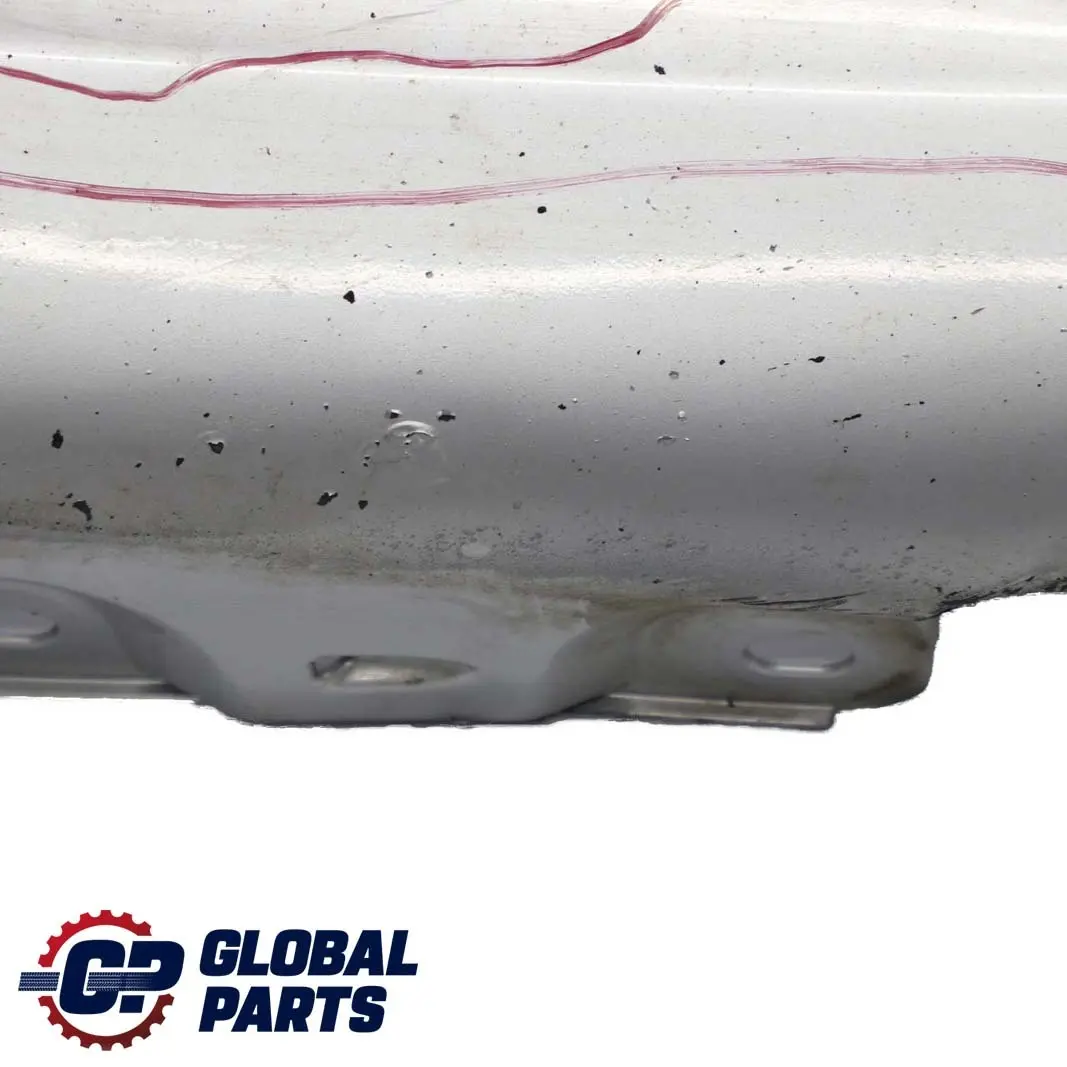 Mercedes-Benz CL203 W203 Bas de Porte Fa?ade Gauche Argent Brillant - 744 pour à propos du numéro de pièce A2036980554 Mercedes-Benz CL203 W203 Bas de Porte Fa?ade Gauche Argent Brillant - 744 - SKU A2036980554-BRS - Numéro de pièce A2036980554