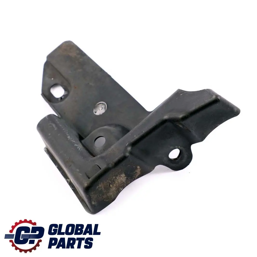 Classe C W203 Coperchio paraspruzzi posteriore sinistro N/S per Mercedes con numero di parte A2036982330 Mercedes Classe C W203 Coperchio paraspruzzi posteriore sinistro N/S - SKU A2036982330 - Numero di parte A2036982330