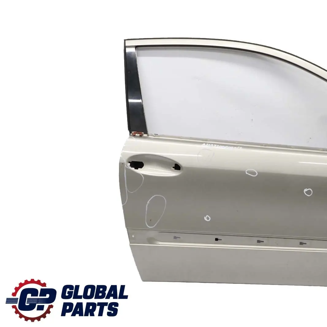 Mercedes W203 Drzwi Prawe Przednie Cubanite Silver - SKU A2037200605-CS - Numer Części A2037200605