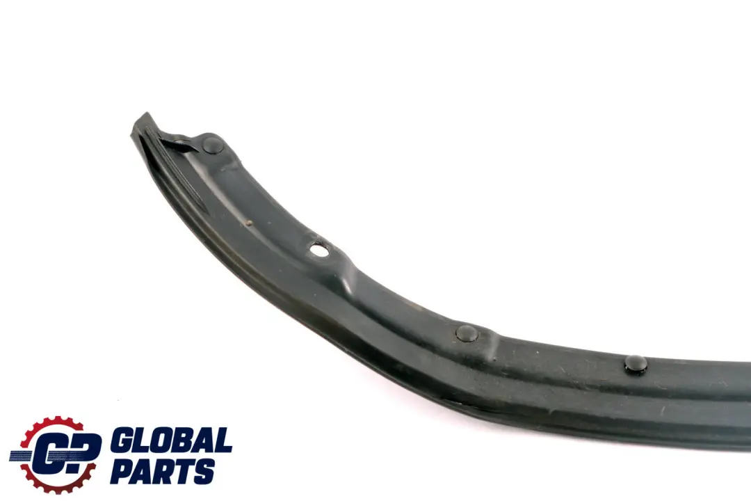 Mercedes CL203 Guarnizione paraspruzzi porta anteriore destra - SKU A2037202078 - Numero di parte A2037202078